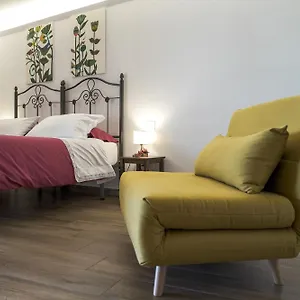 La Casa Del Fabbro Bed & Breakfast
